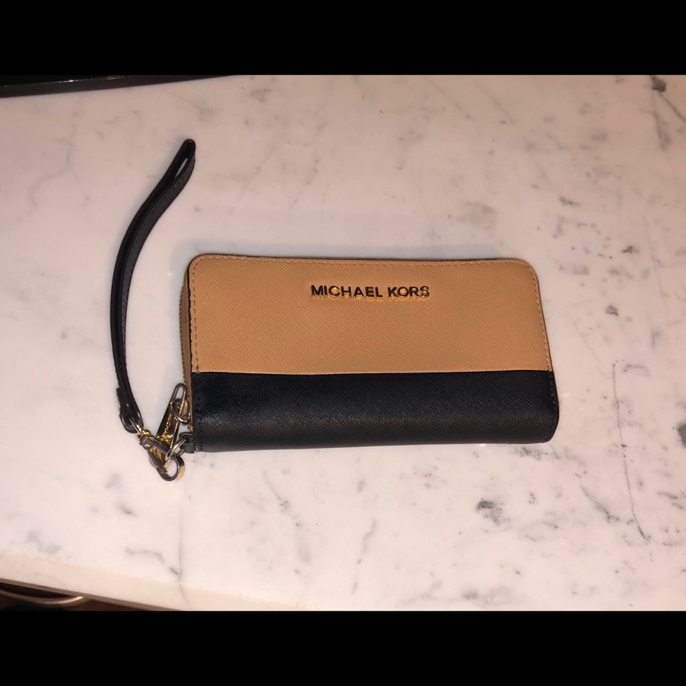 Michael Kors wallet